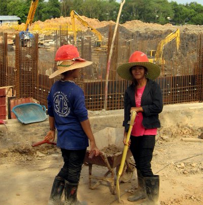 Call for better pay, conditions for Phuket Burmese