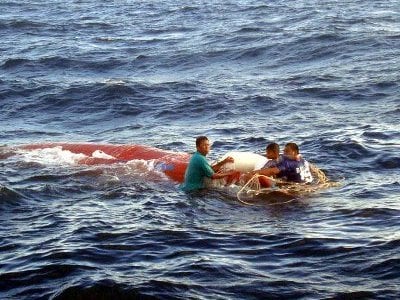 Phuket ‘3G fishermen’ saved by call from the wild