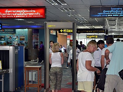 Wanted: Automatic immigration clearance at airport