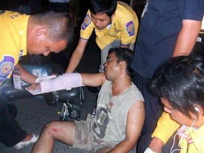 Filipino injured in Phuket motorbike crash