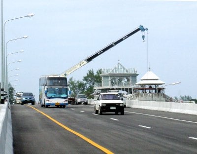 New Phuket bridge opens to traffic