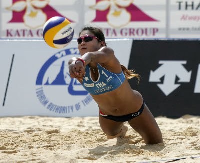 Phuket FIVB beach volleyball: Lower teams dig deep for upset wins