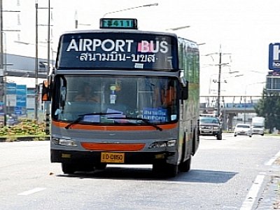 Phuket officials push for buses from airport to main beaches