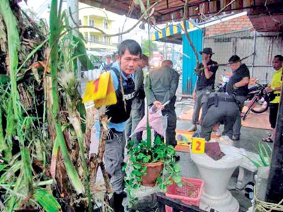 Phuket Media Watch – Deep South flower pot bomb injures monks