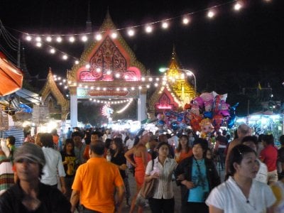 Phuket crowds flock to Chalong Temple Fair