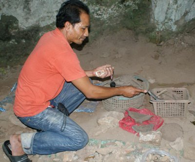 Phuket experts date Krabi relics at 3,000 years old