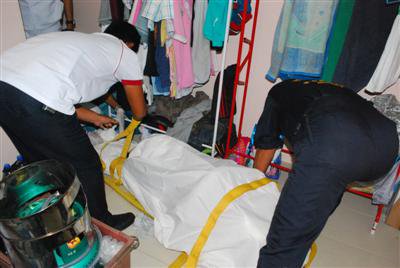 Phuket theater worker found hanged