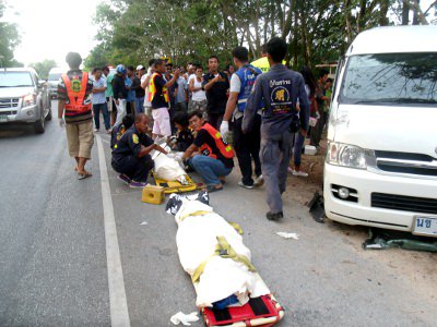 Four dead, five injured as pickup truck slams into Phuket tourist van