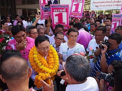 Paiboon alone in start of Phuket election campaigning