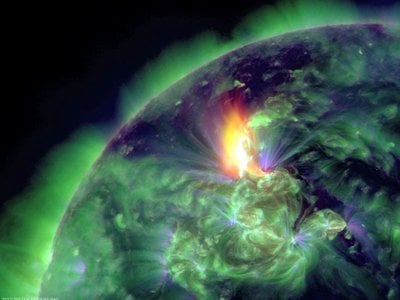 Phuket Gazette: Huge solar storm to hit Earth