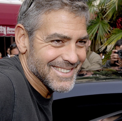 Phuket Gazette: George Clooney arrested in Sudan protest