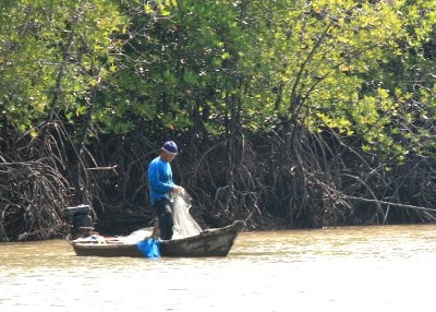 Phuket sea gypsies get ID cards and water, but no new fishing rights