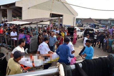 Burmese fisherman, electrocuted at sea, returned to Phuket