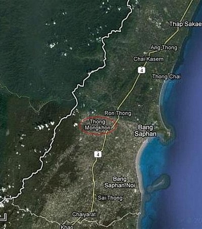 BREAKING NEWS: Phuket-bound tour bus crashes, 11 injured