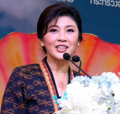 Phuket MP petitions PM Yingluck, Chalerm for more police