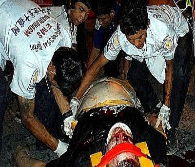 Aussie tourist airlifted to Bangkok after fall from Phuket tuk-tuk | The Thaiger