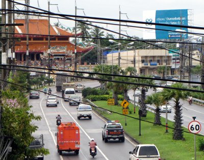 Crash helmet saves minibiker at Phuket “curve of death’