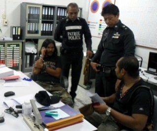 Phuket police seize heroin at Phuket checkpoint