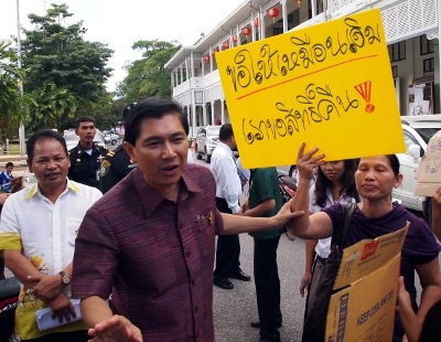 Phuket Vegetarian Festival vendors protest over street rents