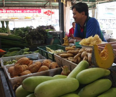 Vegetable prices skyrocket ahead of Phuket Vegetarian Festival