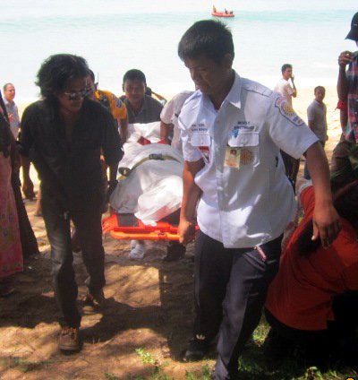 Toddler, grandfather drown at Phuket beach