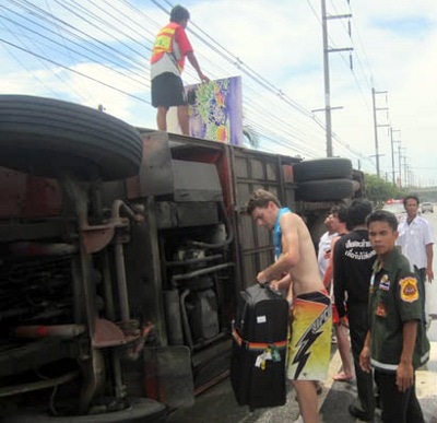 Americans, Australians injured in Phuket-bound tour bus crash