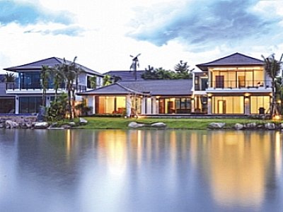 Phuket Property: Lakeside living