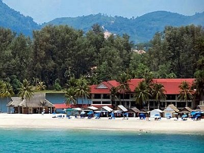 BREAKING NEWS: Sale of Phuket’s Laguna Beach Resort approved