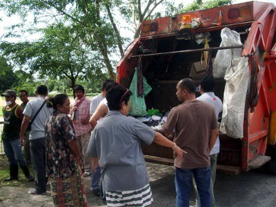 Phuket newborn dead in a dump truck