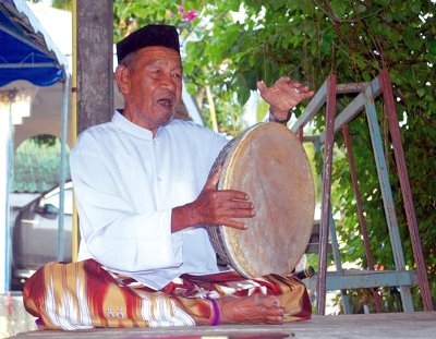 Culture update: The slow death of the Phuket dialect