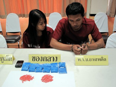 Phuket Police nab drug dealing cousins