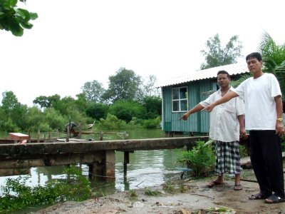 High tide blues: Phuket village pleads for new seawall