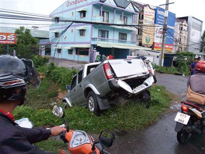 Phuket poll: Doctors’ certificates won’t improve road safety