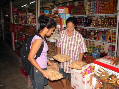 New Phuket Town market finally opens for business