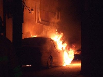 Phuket City Police investigate spate of car arson attacks