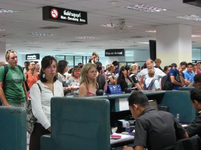 Phuket landing fees slashed to lure more tourists