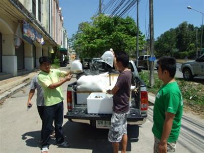 Four arrested for aquarium fish smuggling in Phuket