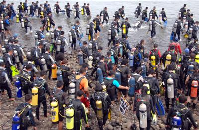 Phang Nga plans world mass dive record in April