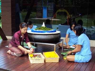 Phuket gets ready for Loy Kratong