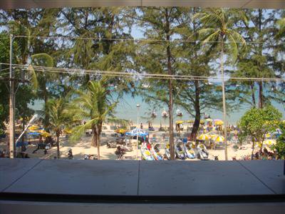 Beachside food court coming to Patong