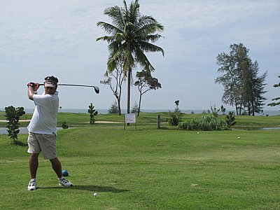 Phuket Sports: Khao Lak charity golf returns to Navy golf course