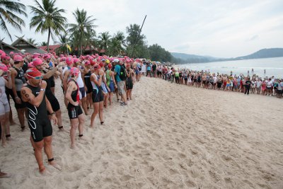 Laguna Phuket Triathlon exceeds 1,000