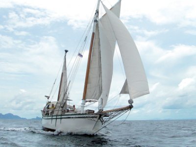 DaVinci charters steps forward for 2012 Bay Regatta