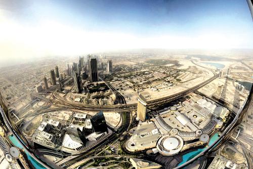 UAE woos foreign direct investment