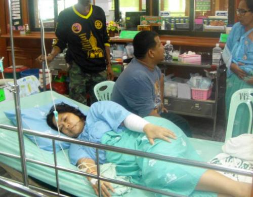 Six protesters injured in bus crash home, recovering in Phuket