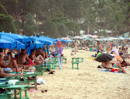 Beautiful Christmas weather, but stay safe in the water, says lifeguard