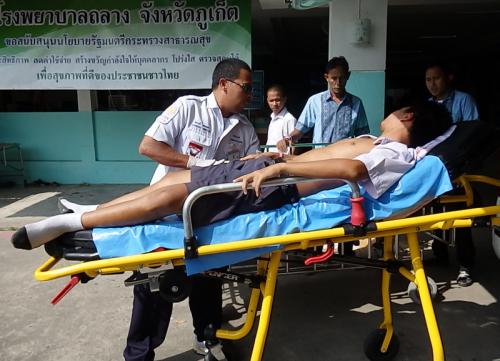 Phuket high school student stabbed outside school gates