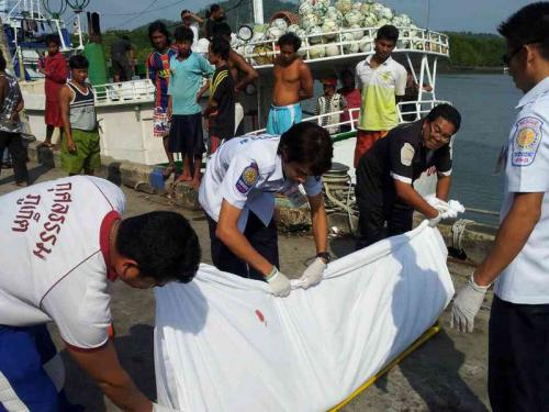 Phuket Police attempt to identify dumped body