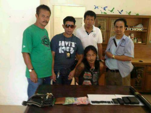 Police pounce on pot peddler in Phuket