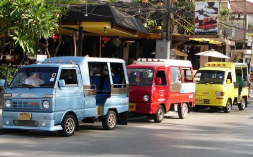 Phuket police declare victory after Patong parking D-day